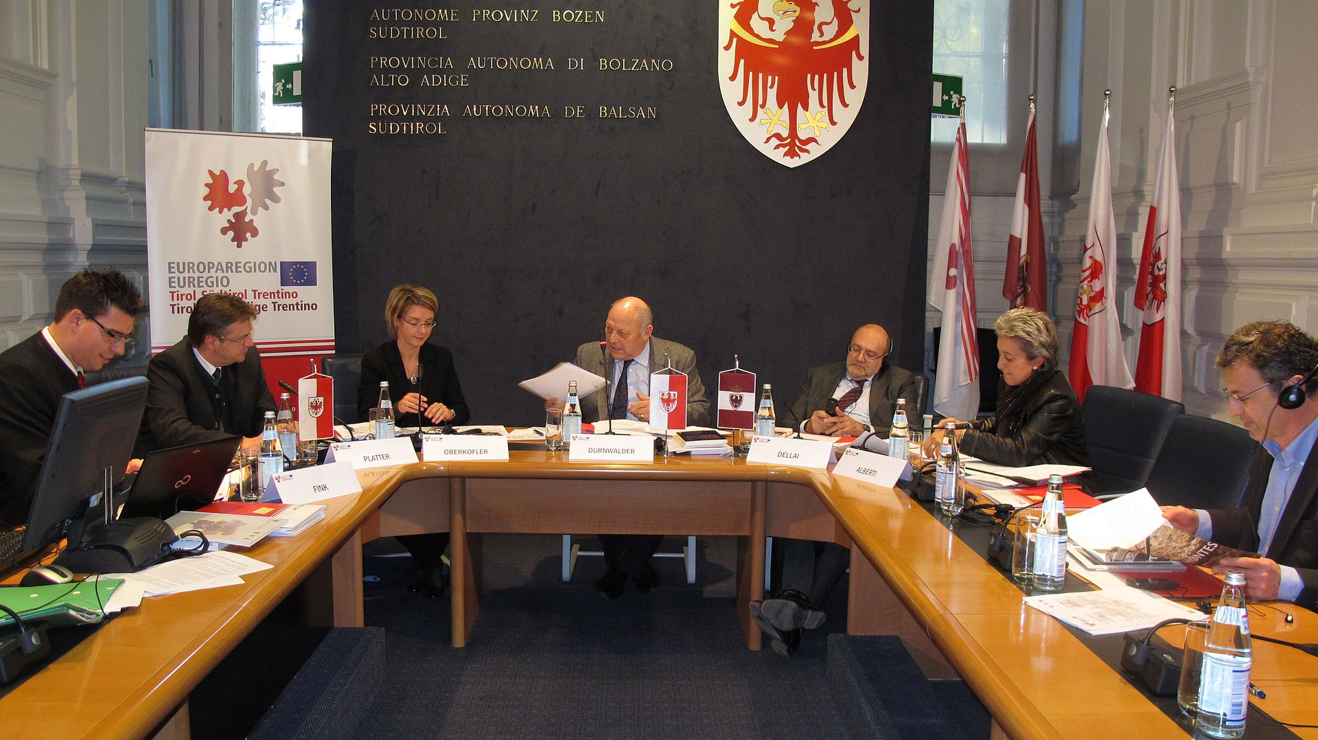 Der EVTZ „Europaregion Tirol-Südtirol-Trentino“ startet sein erstes Arbeitsjahr mit insgesamt 19 Projekten am 1. Januar 2012.