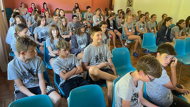 I giovani dell'Euregio hanno trascorso insieme una settimana a Brentonico in Trentino seguendo un programma dedicato a sessioni linguistiche e attività ricreative comuni.
