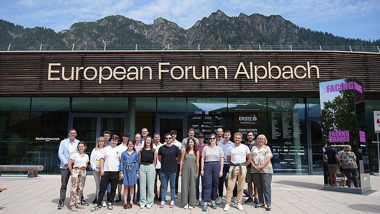 Gruppenfoto der Euregio-Akademie 2025 