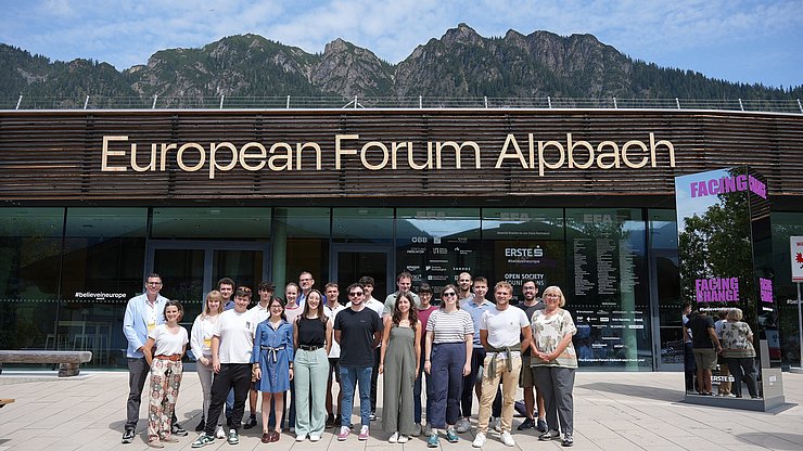 Foto di gruppo dell'Accademia Euregio 2025