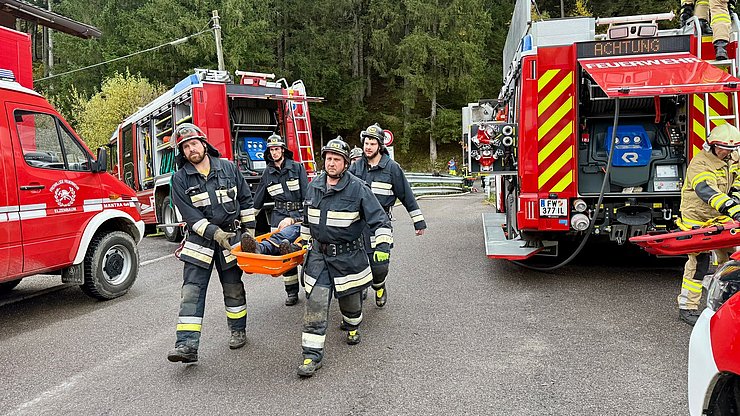 Anche numerosi vigili del fuoco volontari sono stati coinvolti nella massiccia esercitazione Eurex.24 