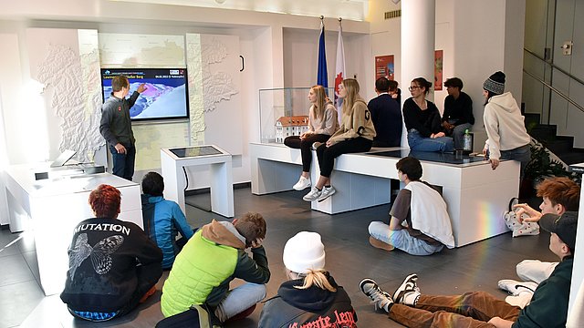 © Land Tirol/Neuner Lawineninformationstage im Euregio-Infopoint in Innsbruck.