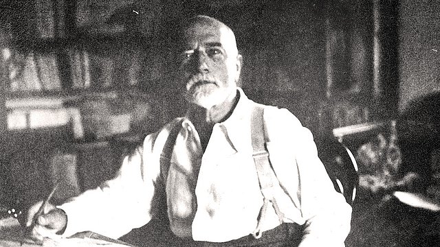 Senator Ettore Tolomei (1865–1952) lieferte mit seinem Programm zur Assimilierung Südtirols die ideologische Grundlage der faschistischen Italianisierungspolitik