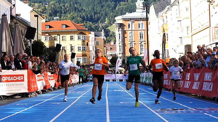 © Werner Gächter Den Sieg in der Kategorie U12 Mädchen holte sich Holly Brown (Tirol)