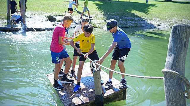 © Land Tirol/Schallhart Ein Ziel des EuregioSportCamps: Spielen und Spaß verbindet über Grenzen hinweg.