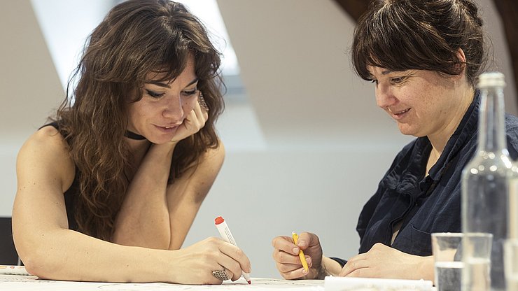 Da sin.: Laura Venturini e la sua mentore Elisa Di Liberato / Mali Weil