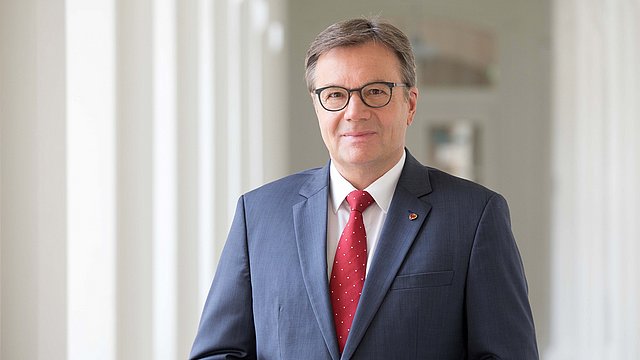 © Land Tirol Porträt des Tiroler Landeshauptmannes Günther Platter