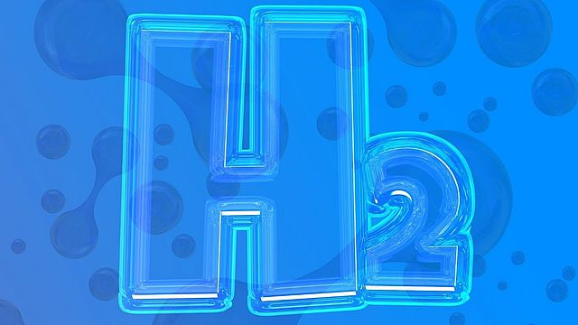 Bild des chemischen Elements Wasserstoff "H2" auf blauem Hintergrund