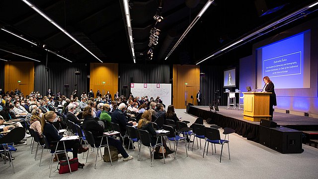 © Unione europea Riunione del Forum dei cittadini a Dublino con partecipanti da tutti gli Stati membri dell'UE.