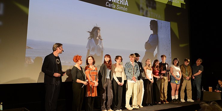 © Daniele Fiorentino Die EuregioYoungJury bei der Preisverleihung an den Film ROMERÌO