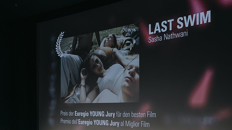 Il film vincitore dell'EuregioYoungJury, “Last swim” della regista britannica Sasha Nathwani, ha ricevuto anche l'Orso di Cristallo alla Berlinale GENERATION 2024