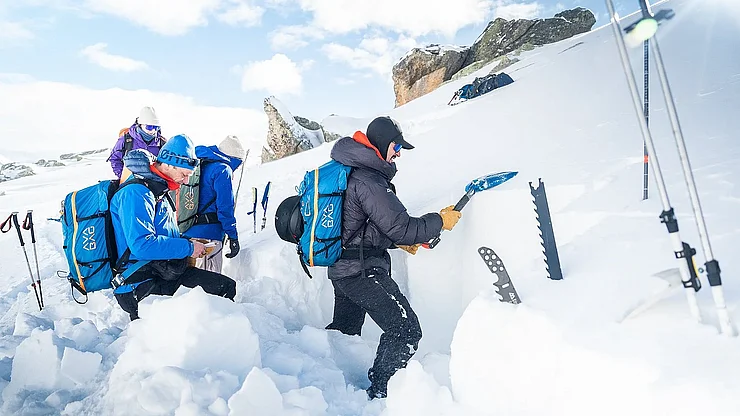 Ab morgen, Freitag, startet der tägliche Euregio-Lawinenreport in Tirol, Südtirol und dem Trentino in seine achte Wintersaison. 