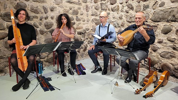 Literatur und Musik: Das Ensemble Rosarum Flores aus Innsbruck gab Musik aus der Zeit Heinrich Hallers zum Besten. 