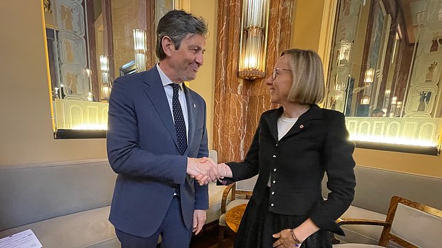 © USP Achille Spinelli (nella foto a sinistra), assessore trentino allo Sviluppo economico e al Lavoro, e l’assessora provinciale al Lavoro Magdalena Amhof hanno concordato una stretta collaborazione in materia di sicurezza sul lavoro.