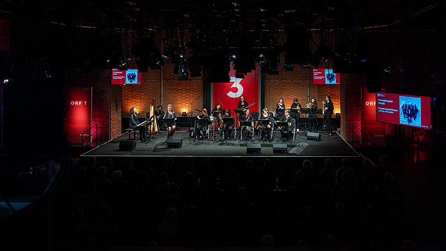 © Land Tirol/Max Raggl Im ORF Studio 3 standen Musik - im Bild das Frauen-Jazz-Orchester - und Literatur auf dem Programm.