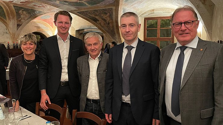 Da sin.: Segretario Generale dell'Euregio, Marilena Defrancesco, l'assessore comunale Peter Natter, il presidente del Consiglio provinciale di Trento, Walter Kaswalder ed i sindaci di Arco, Alessandro Betta, ed Hall, Christian Margreiter