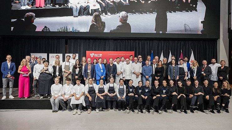 N gran pruiet de cumunicazion se damanda truep partners: fotografia de grupa cun i truep partezipanc dl Tirol, Südtirol y Trentin
