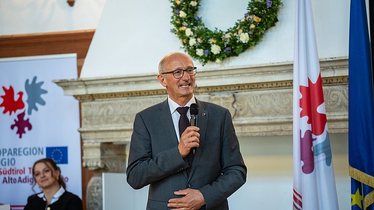 Euregio-Präsident, Landeshauptmann Mattle: "Der Euregio-Gedanke muss bereits bei Kindern und Jugendlichen gelebt werden."