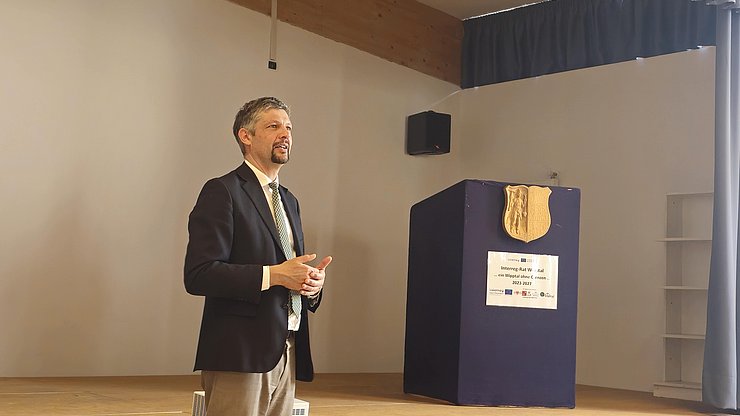 L'assessore alla mobilità della Provincia autonoma di Bolzano Daniel Alfreider al Brennero