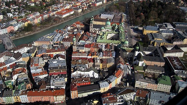 © Pixabay/12019 Anche in futuro i pazienti altoatesini potranno essere curati a Innsbruck.
