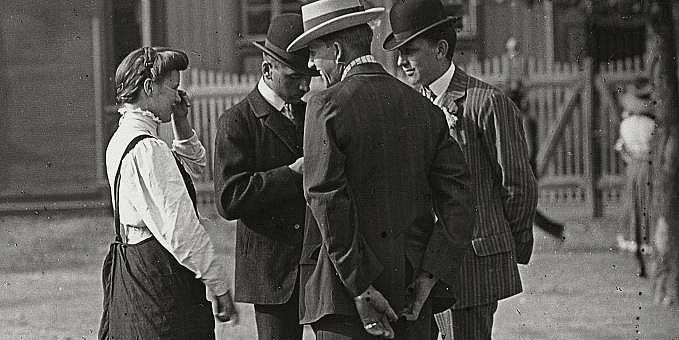 Dienstmädchen mit Galanen in Wien