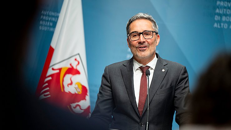 LH Arno Kompatscher am 25. März 2025 in Bozen