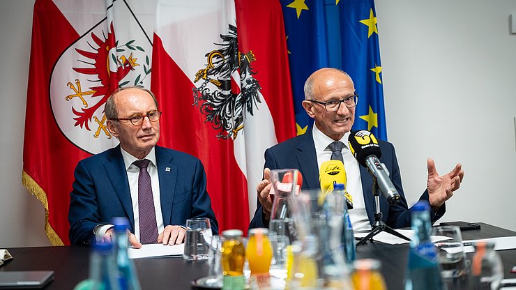 Heute, Dienstag, präsentierten der derzeitige Euregio-Präsident LH Anton Mattle und EFA-Präsident Othmar Karas in Innsbruck erste Einblicke in das diesjährige Programm.