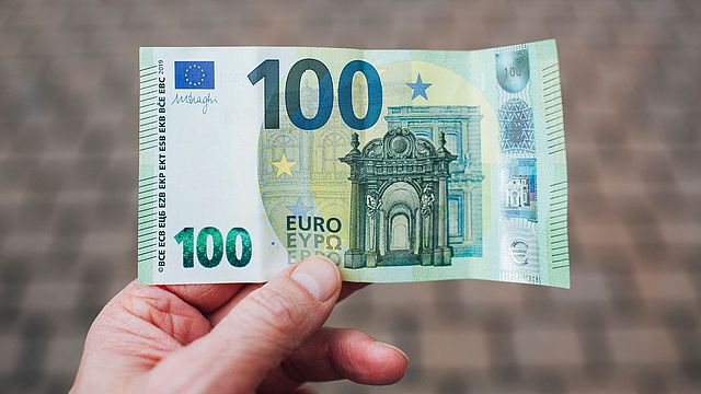 100 Euro Geldschein
