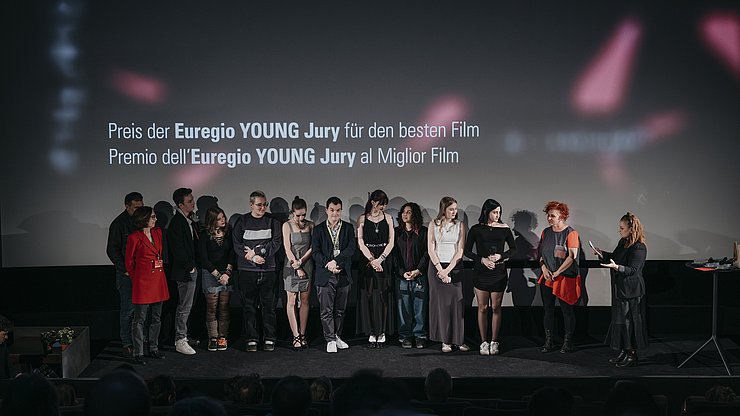 L'EuregioYoungJury assegna il premio per il miglior film alla 38a edizione del Bolzano Film Festival
