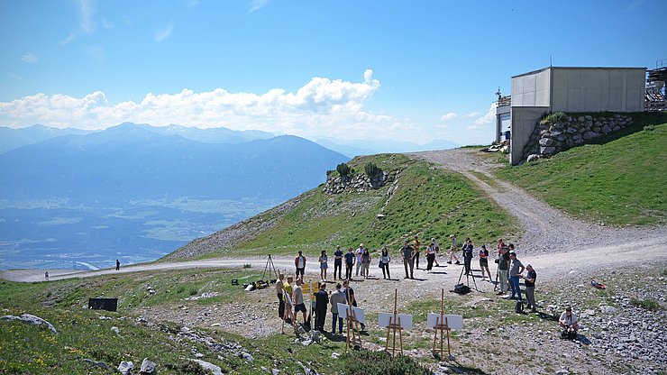 Die Präsentation des Euregio-Projektes Digiway fand am 25. Juni unter Beteiligung von Projektpartnern und Stakeholdern auf der Seegrube (Nordkette) oberhalb von Innsbruck statt.