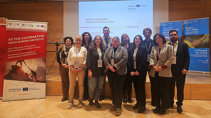 © Euregio/Marangoni Referent:innen und institutionelle Vertreter:innen von Fit4Co CBO